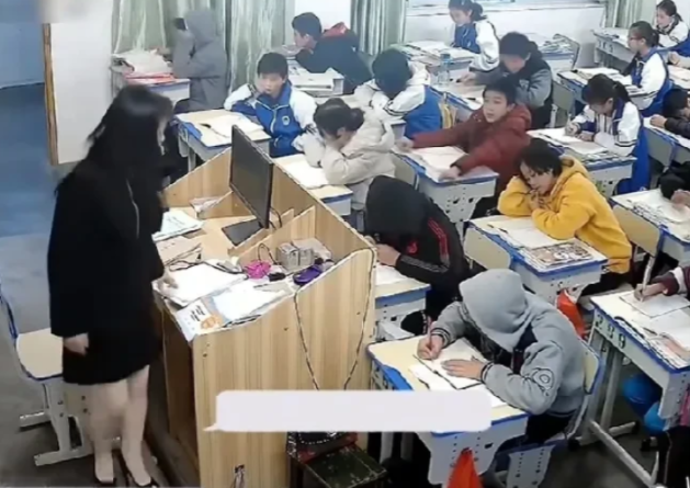 接受知识而是主动去探究去验证去发现生活中的数学之美